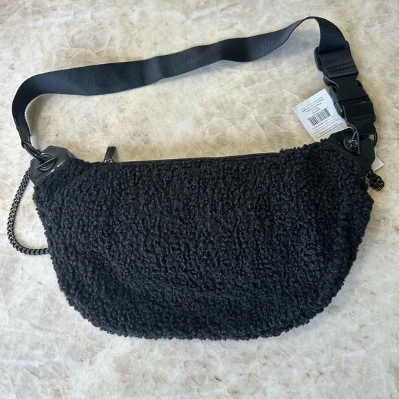 Black Sherpa/Sherling Crossbody Convertible Bum Bag - Picture 2 of 11